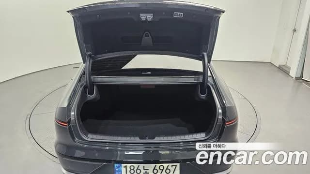2023 Hyundai Grandeur (GN7) 3.5 Gasoline 2WD Sold VIN KMHN241EBPA011086 – photo 11 2023 Hyundai Grandeur (GN7) 3.5 Gasoline 2WD Sold VIN KMHN241EBPA011086 – photo 11