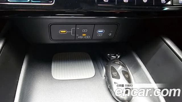 2023 Hyundai Grandeur (GN7) 3.5 Gasoline 2WD Sold VIN KMHN241EBPA012902 – dashboard 2023 Hyundai Grandeur (GN7) 3.5 Gasoline 2WD Sold VIN KMHN241EBPA012902 – dashboard