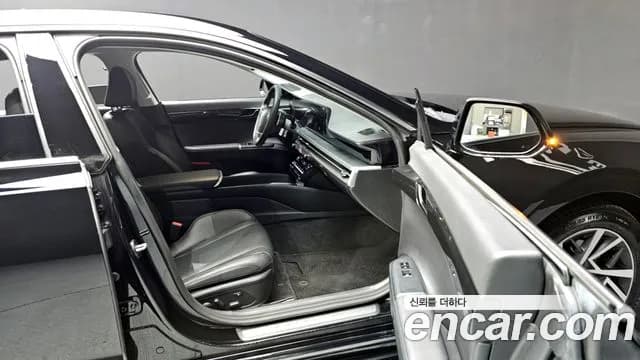 2023 Hyundai Grandeur (GN7) 3.5 Gasoline 2WD Sold VIN KMHN241EBPA012902 – photo 12 2023 Hyundai Grandeur (GN7) 3.5 Gasoline 2WD Sold VIN KMHN241EBPA012902 – photo 12
