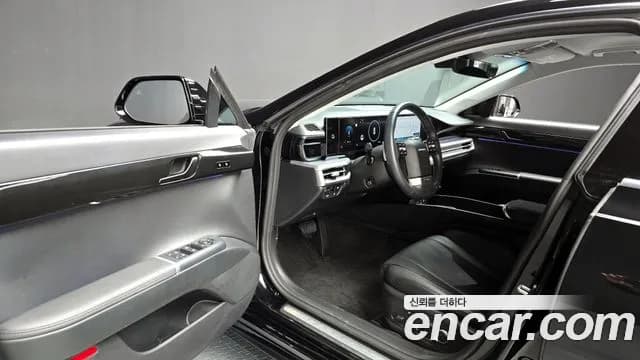 2023 Hyundai Grandeur (GN7) 3.5 Gasoline 2WD Sold VIN KMHN241EBPA016737 – front exterior 2023 Hyundai Grandeur (GN7) 3.5 Gasoline 2WD Sold VIN KMHN241EBPA016737 – front exterior