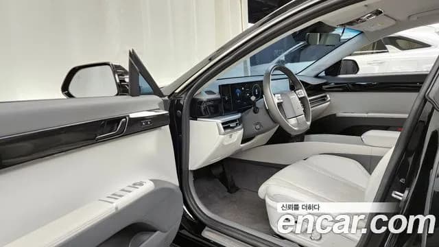 2023 Hyundai Grandeur (GN7) 3.5 Gasoline 2WD Sold VIN KMHN241EBPA017306 – rear exterior 2023 Hyundai Grandeur (GN7) 3.5 Gasoline 2WD Sold VIN KMHN241EBPA017306 – rear exterior