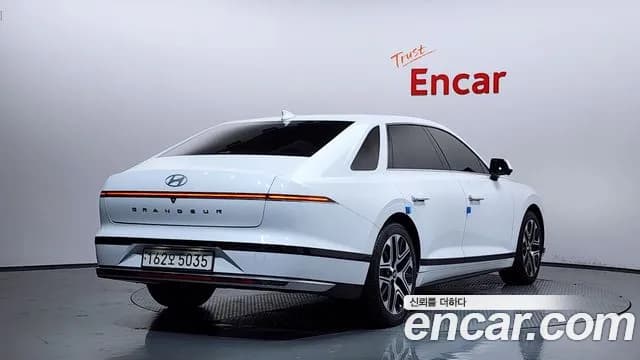 2023 Hyundai Grandeur (GN7) 3.5 LPG 2WD Sold VIN KMHN241FBPA047848 – undercarriage 2023 Hyundai Grandeur (GN7) 3.5 LPG 2WD Sold VIN KMHN241FBPA047848 – undercarriage