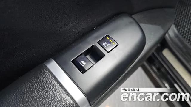 2025 Hyundai Grandeur (GN7) 3.5 LPG 2WD Sold VIN KMHN241FBSA089975 – front exterior 2025 Hyundai Grandeur (GN7) 3.5 LPG 2WD Sold VIN KMHN241FBSA089975 – front exterior
