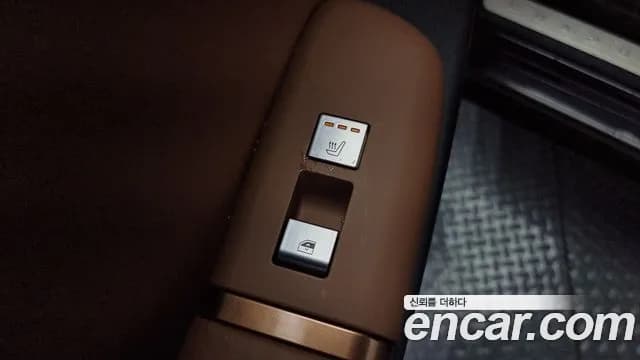 2023 Hyundai Grandeur Hybrid (GN7) Calligraphy Sold VIN KMHN3411BPA001020 – side profile 2023 Hyundai Grandeur Hybrid (GN7) Calligraphy Sold VIN KMHN3411BPA001020 – side profile