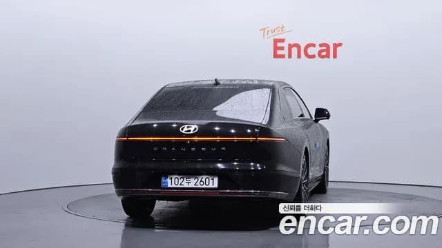 2023 Hyundai Grandeur Hybrid (GN7) Calligraphy Sold VIN KMHN3411BPA001020 – photo 11 2023 Hyundai Grandeur Hybrid (GN7) Calligraphy Sold VIN KMHN3411BPA001020 – photo 11