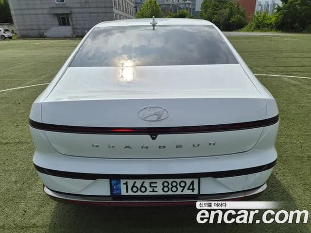 2023 Hyundai Grandeur Hybrid (GN7) Calligraphy Sold VIN KMHN3411BPA002381 – odometer reading 2023 Hyundai Grandeur Hybrid (GN7) Calligraphy Sold VIN KMHN3411BPA002381 – odometer reading