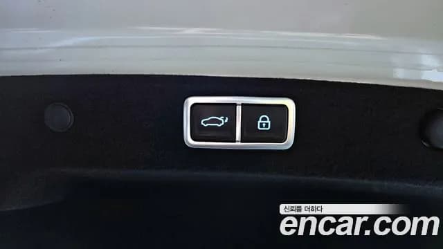 2023 Hyundai Grandeur Hybrid (GN7) Calligraphy Sold VIN KMHN3411BPA003088 – odometer reading 2023 Hyundai Grandeur Hybrid (GN7) Calligraphy Sold VIN KMHN3411BPA003088 – odometer reading