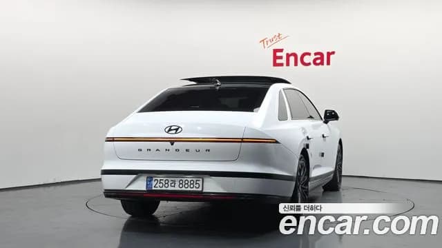 2023 Hyundai Grandeur Hybrid (GN7) Calligraphy Sold VIN KMHN3411BPA003088 – photo 28 2023 Hyundai Grandeur Hybrid (GN7) Calligraphy Sold VIN KMHN3411BPA003088 – photo 28