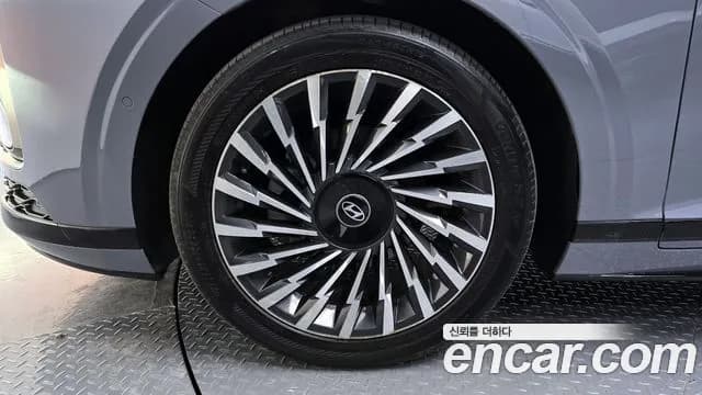 2023 Hyundai Grandeur Hybrid (GN7) Calligraphy Sold VIN KMHN3411BPA006487 – photo 11 2023 Hyundai Grandeur Hybrid (GN7) Calligraphy Sold VIN KMHN3411BPA006487 – photo 11