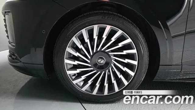2023 Hyundai Grandeur Hybrid (GN7) Calligraphy Sold VIN KMHN3411BPA008408 – photo 11 2023 Hyundai Grandeur Hybrid (GN7) Calligraphy Sold VIN KMHN3411BPA008408 – photo 11