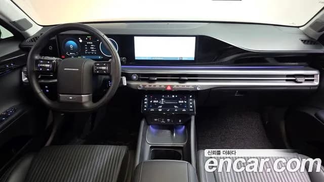 2023 Hyundai Grandeur Hybrid (GN7) Calligraphy Sold VIN KMHN3411BPA014721 – exterior detail 2023 Hyundai Grandeur Hybrid (GN7) Calligraphy Sold VIN KMHN3411BPA014721 – exterior detail