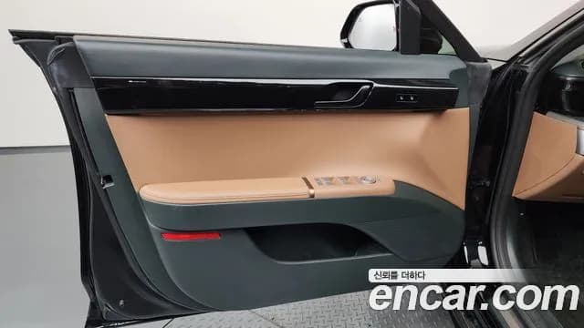2023 Hyundai Grandeur Hybrid (GN7) Calligraphy Sold VIN KMHN3411BPA015636 – rear exterior 2023 Hyundai Grandeur Hybrid (GN7) Calligraphy Sold VIN KMHN3411BPA015636 – rear exterior