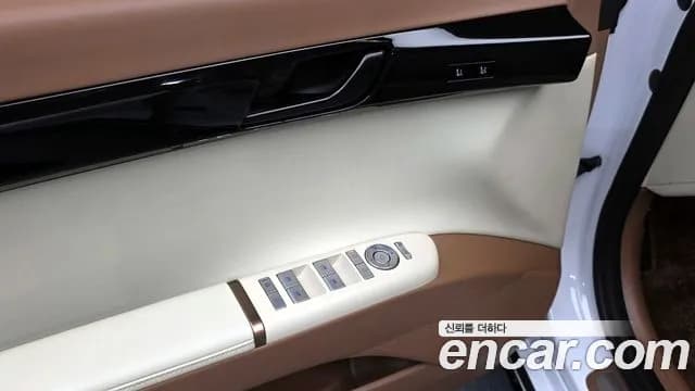 2023 Hyundai Grandeur Hybrid (GN7) Calligraphy Sold VIN KMHN3411BPA016128 – undercarriage 2023 Hyundai Grandeur Hybrid (GN7) Calligraphy Sold VIN KMHN3411BPA016128 – undercarriage
