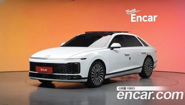 2023 Hyundai Grandeur Hybrid (GN7) Calligraphy Sold VIN KMHN3411BPA029500 – front exterior 2023 Hyundai Grandeur Hybrid (GN7) Calligraphy Sold VIN KMHN3411BPA029500 – front exterior