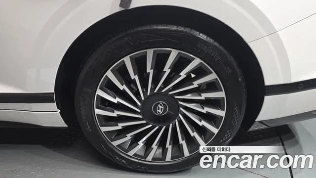 2023 Hyundai Grandeur Hybrid (GN7) Calligraphy Sold VIN KMHN3411BPA029500 – photo 13 2023 Hyundai Grandeur Hybrid (GN7) Calligraphy Sold VIN KMHN3411BPA029500 – photo 13