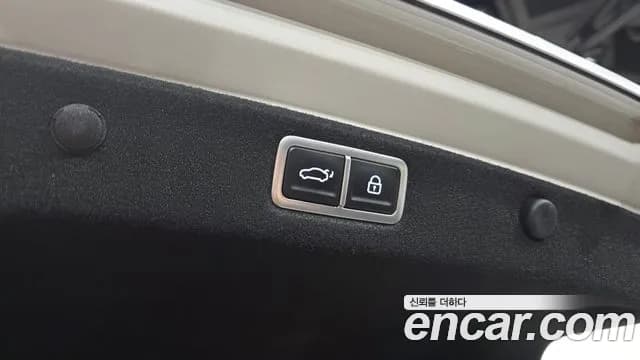 2023 Hyundai Grandeur Hybrid (GN7) Calligraphy Sold VIN KMHN3411BPA029500 – photo 22 2023 Hyundai Grandeur Hybrid (GN7) Calligraphy Sold VIN KMHN3411BPA029500 – photo 22
