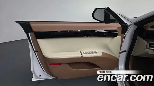 2023 Hyundai Grandeur Hybrid (GN7) Calligraphy Sold VIN KMHN3411BPA037059 – undercarriage 2023 Hyundai Grandeur Hybrid (GN7) Calligraphy Sold VIN KMHN3411BPA037059 – undercarriage