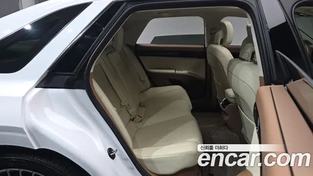 2023 Hyundai Grandeur Hybrid (GN7) Calligraphy Sold VIN KMHN3411BPA037059 – photo 11 2023 Hyundai Grandeur Hybrid (GN7) Calligraphy Sold VIN KMHN3411BPA037059 – photo 11