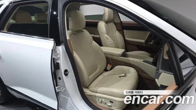 2023 Hyundai Grandeur Hybrid (GN7) Calligraphy Sold VIN KMHN3411BPA037059 – photo 13 2023 Hyundai Grandeur Hybrid (GN7) Calligraphy Sold VIN KMHN3411BPA037059 – photo 13