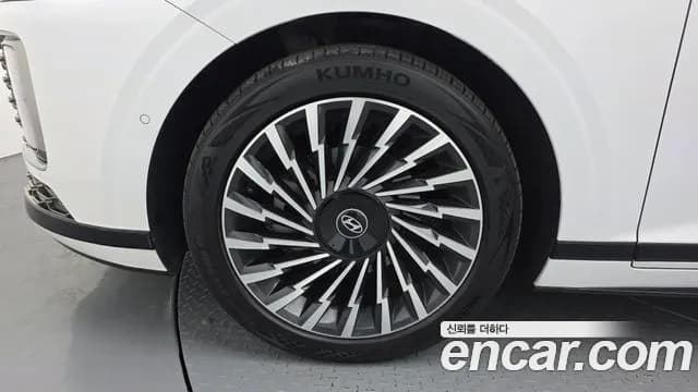 2023 Hyundai Grandeur Hybrid (GN7) Calligraphy Sold VIN KMHN3411BPA047475 – photo 17 2023 Hyundai Grandeur Hybrid (GN7) Calligraphy Sold VIN KMHN3411BPA047475 – photo 17