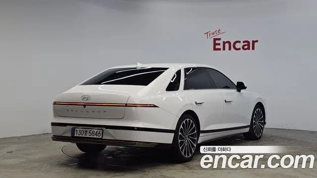 2023 Hyundai Grandeur Hybrid (GN7) Calligraphy Sold VIN KMHN3411BPA048791 – front exterior 2023 Hyundai Grandeur Hybrid (GN7) Calligraphy Sold VIN KMHN3411BPA048791 – front exterior