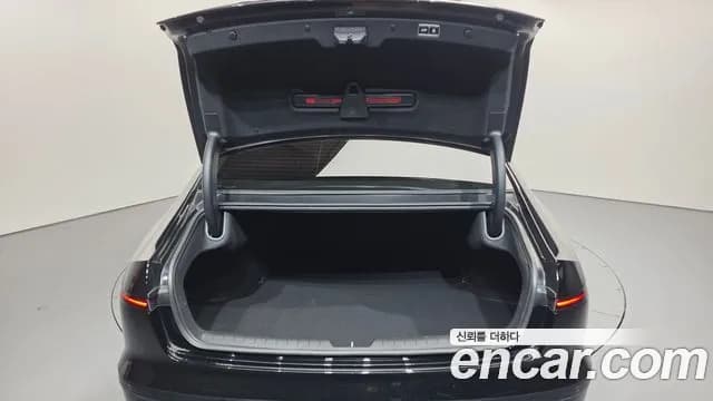 2024 Hyundai Grandeur Hybrid (GN7) Calligraphy Sold VIN KMHN3411BRA063459 – dashboard 2024 Hyundai Grandeur Hybrid (GN7) Calligraphy Sold VIN KMHN3411BRA063459 – dashboard