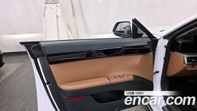 2024 Hyundai Grandeur Hybrid (GN7) Calligraphy Sold VIN KMHN3411BRA067689 – photo 29 2024 Hyundai Grandeur Hybrid (GN7) Calligraphy Sold VIN KMHN3411BRA067689 – photo 29