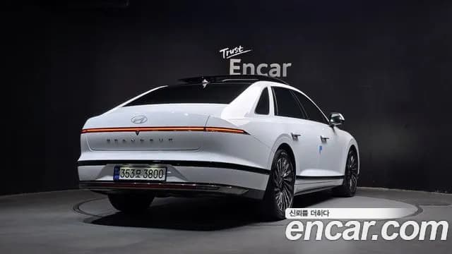 2024 Hyundai Grandeur Hybrid (GN7) Calligraphy Sold VIN KMHN3411BRA068663 – photo 15 2024 Hyundai Grandeur Hybrid (GN7) Calligraphy Sold VIN KMHN3411BRA068663 – photo 15