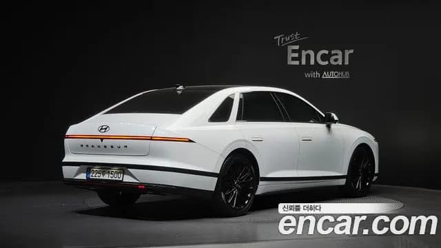 2024 Hyundai Grandeur Hybrid (GN7) Calligraphy Sold VIN KMHN3411BRA073011 – photo 20 2024 Hyundai Grandeur Hybrid (GN7) Calligraphy Sold VIN KMHN3411BRA073011 – photo 20