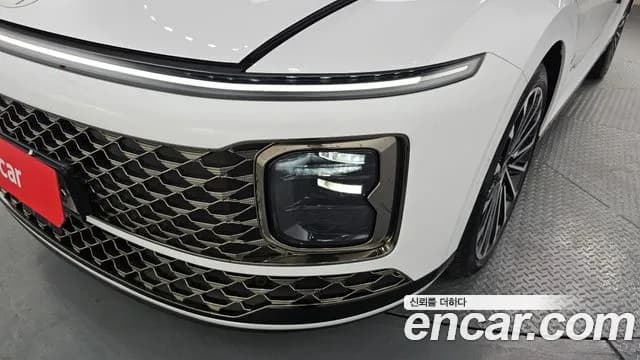 2024 Hyundai Grandeur Hybrid (GN7) Calligraphy Sold VIN KMHN3411BRA073158 – front exterior 2024 Hyundai Grandeur Hybrid (GN7) Calligraphy Sold VIN KMHN3411BRA073158 – front exterior