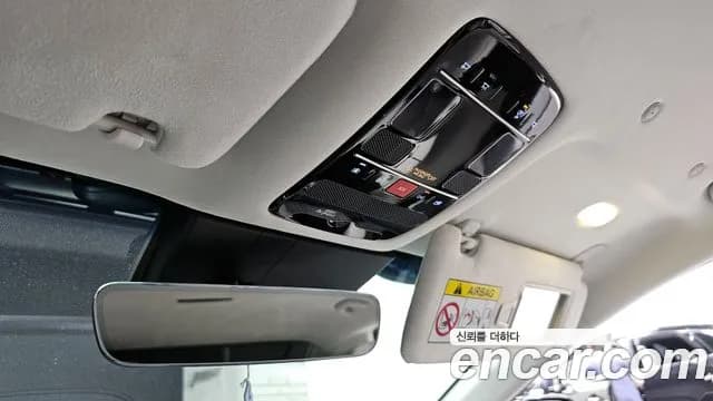 2024 Hyundai Grandeur Hybrid (GN7) Calligraphy Sold VIN KMHN3411BRA073216 – interior seats 2024 Hyundai Grandeur Hybrid (GN7) Calligraphy Sold VIN KMHN3411BRA073216 – interior seats