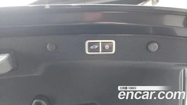 2024 Hyundai Grandeur Hybrid (GN7) Calligraphy Sold VIN KMHN3411BRA074381 – rear exterior 2024 Hyundai Grandeur Hybrid (GN7) Calligraphy Sold VIN KMHN3411BRA074381 – rear exterior