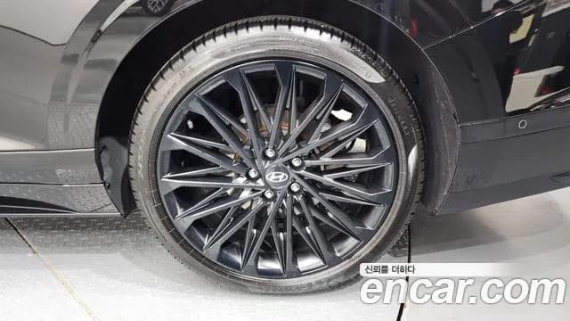2024 Hyundai Grandeur Hybrid (GN7) Calligraphy Sold VIN KMHN3411BRA074381 – photo 16 2024 Hyundai Grandeur Hybrid (GN7) Calligraphy Sold VIN KMHN3411BRA074381 – photo 16
