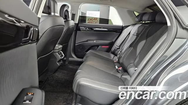 2024 Hyundai Grandeur Hybrid (GN7) Calligraphy Sold VIN KMHN3411BRA079142 – rear exterior 2024 Hyundai Grandeur Hybrid (GN7) Calligraphy Sold VIN KMHN3411BRA079142 – rear exterior