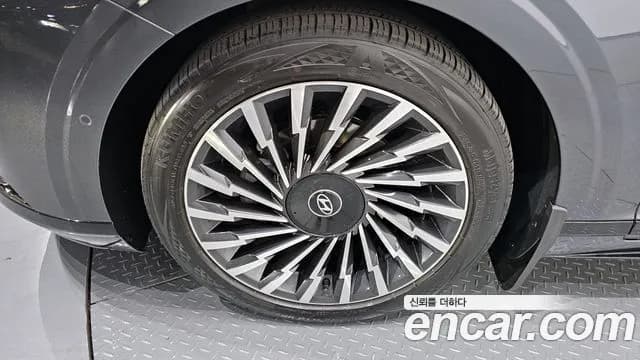 2024 Hyundai Grandeur Hybrid (GN7) Calligraphy Sold VIN KMHN3411BRA079142 – photo 20 2024 Hyundai Grandeur Hybrid (GN7) Calligraphy Sold VIN KMHN3411BRA079142 – photo 20