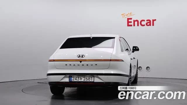 2025 Hyundai Grandeur Hybrid (GN7) Calligraphy Sold VIN KMHN3411BSA102795 – photo 14 2025 Hyundai Grandeur Hybrid (GN7) Calligraphy Sold VIN KMHN3411BSA102795 – photo 14