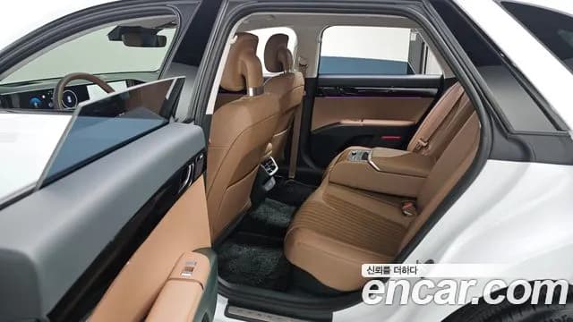 2025 Hyundai Grandeur Hybrid (GN7) Calligraphy Sold VIN KMHN3411BSA102795 – photo 30 2025 Hyundai Grandeur Hybrid (GN7) Calligraphy Sold VIN KMHN3411BSA102795 – photo 30