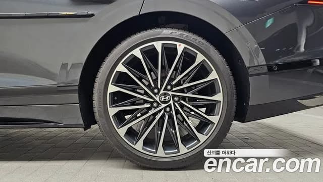 2025 Hyundai Grandeur Hybrid (GN7) Calligraphy Sold VIN KMHN3411BSA107734 – photo 20 2025 Hyundai Grandeur Hybrid (GN7) Calligraphy Sold VIN KMHN3411BSA107734 – photo 20