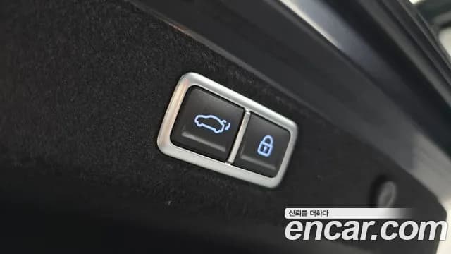 2025 Hyundai Grandeur Hybrid (GN7) Calligraphy Sold VIN KMHN3411BSA112958 – photo 18 2025 Hyundai Grandeur Hybrid (GN7) Calligraphy Sold VIN KMHN3411BSA112958 – photo 18