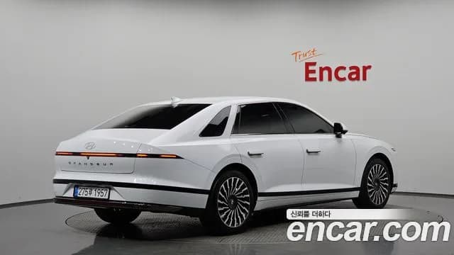 2025 Hyundai Grandeur Hybrid (GN7) Calligraphy Sold VIN KMHN3411BSA113630 – photo 18 2025 Hyundai Grandeur Hybrid (GN7) Calligraphy Sold VIN KMHN3411BSA113630 – photo 18