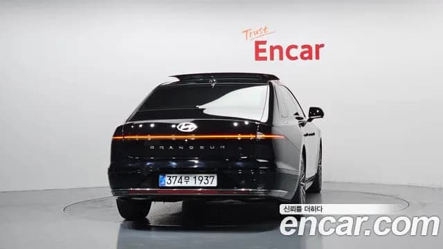 2025 Hyundai Grandeur Hybrid (GN7) Calligraphy Sold VIN KMHN3411BSA119482 – trunk area 2025 Hyundai Grandeur Hybrid (GN7) Calligraphy Sold VIN KMHN3411BSA119482 – trunk area