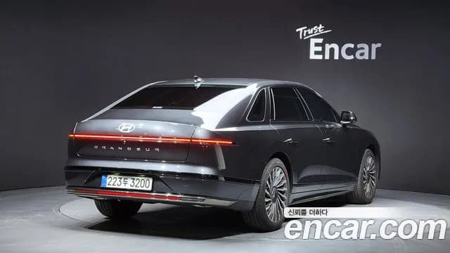 2026 Hyundai Grandeur Hybrid (GN7) Calligraphy Sold VIN KMHN3411BTA126212 – engine bay 2026 Hyundai Grandeur Hybrid (GN7) Calligraphy Sold VIN KMHN3411BTA126212 – engine bay