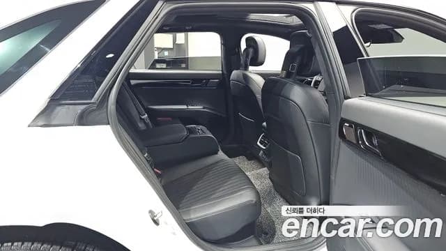 2026 Hyundai Grandeur Hybrid (GN7) Calligraphy Sold VIN KMHN3411BTA132726 – side profile 2026 Hyundai Grandeur Hybrid (GN7) Calligraphy Sold VIN KMHN3411BTA132726 – side profile