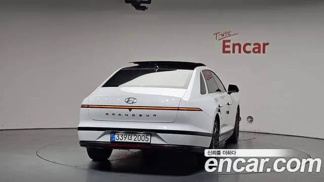2026 Hyundai Grandeur Hybrid (GN7) Calligraphy Sold VIN KMHN3411BTA132726 – photo 38 2026 Hyundai Grandeur Hybrid (GN7) Calligraphy Sold VIN KMHN3411BTA132726 – photo 38