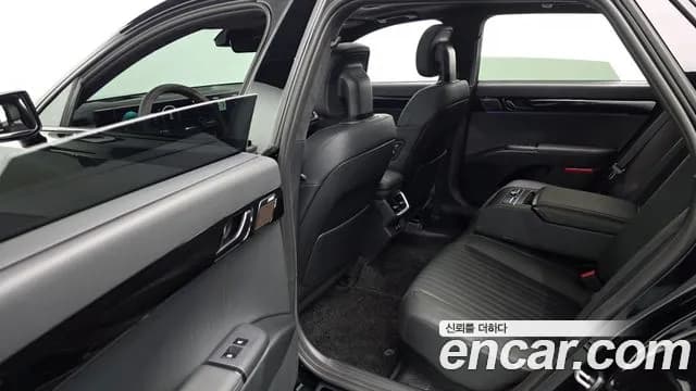 2026 Hyundai Grandeur Hybrid (GN7) Calligraphy Sold VIN KMHN3411BTA142993 – front exterior 2026 Hyundai Grandeur Hybrid (GN7) Calligraphy Sold VIN KMHN3411BTA142993 – front exterior