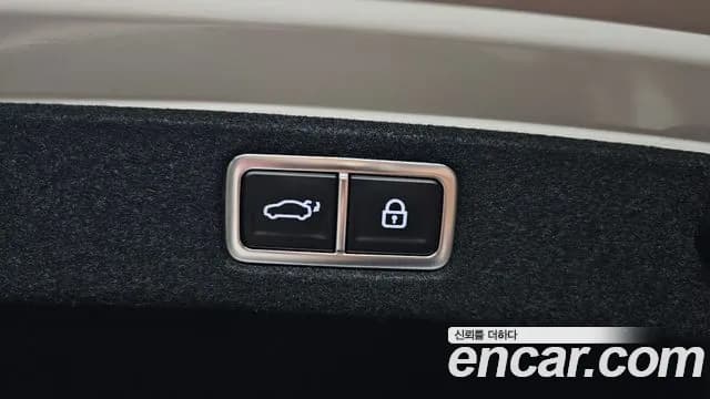 2026 Hyundai Grandeur Hybrid (GN7) Calligraphy Sold VIN KMHN3411BTA150778 – photo 15 2026 Hyundai Grandeur Hybrid (GN7) Calligraphy Sold VIN KMHN3411BTA150778 – photo 15