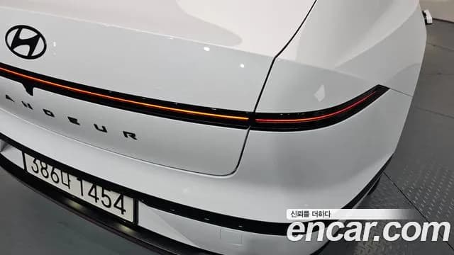 2026 Hyundai Grandeur Hybrid (GN7) Calligraphy Sold VIN KMHN3411BTA150778 – photo 31 2026 Hyundai Grandeur Hybrid (GN7) Calligraphy Sold VIN KMHN3411BTA150778 – photo 31