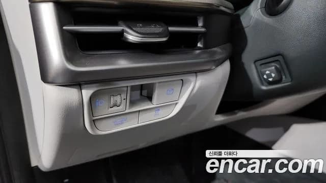 2023 Hyundai Grandeur (GN7) 3.5 Gasoline 2WD Sold VIN KMHN341EBPA012135 – dashboard 2023 Hyundai Grandeur (GN7) 3.5 Gasoline 2WD Sold VIN KMHN341EBPA012135 – dashboard