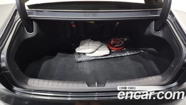 2023 Hyundai Grandeur (GN7) 3.5 Gasoline 2WD Sold VIN KMHN341EBPA012135 – photo 15 2023 Hyundai Grandeur (GN7) 3.5 Gasoline 2WD Sold VIN KMHN341EBPA012135 – photo 15