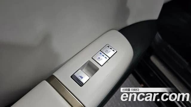 2023 Hyundai Grandeur (GN7) 3.5 Gasoline 2WD Sold VIN KMHN341EBPA015316 – front exterior 2023 Hyundai Grandeur (GN7) 3.5 Gasoline 2WD Sold VIN KMHN341EBPA015316 – front exterior